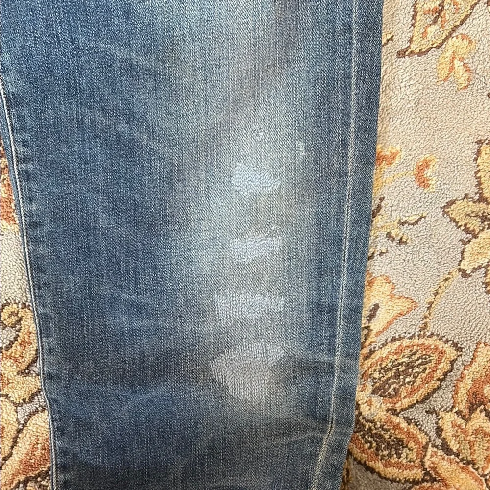 Citizens Of Humanity racer skinny low rise with distressed detailing. - Picture 7 of 8